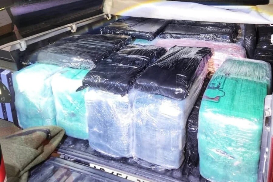 bb.jpg Dos hombres detenidos en la ruta 38 y secuestran 355 kilos de hojas de coca.