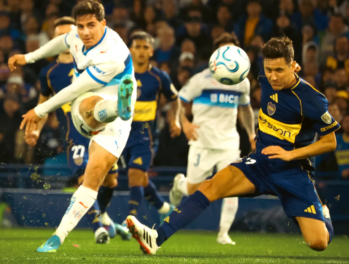 COPA LIBERTADORES – NOCHE NEGRA DE BOCA EN LA BOMBONERA. FUE ELIMINADO POR LA U DE CHILE Y JUGARÁ LA SUDAMERICANA.