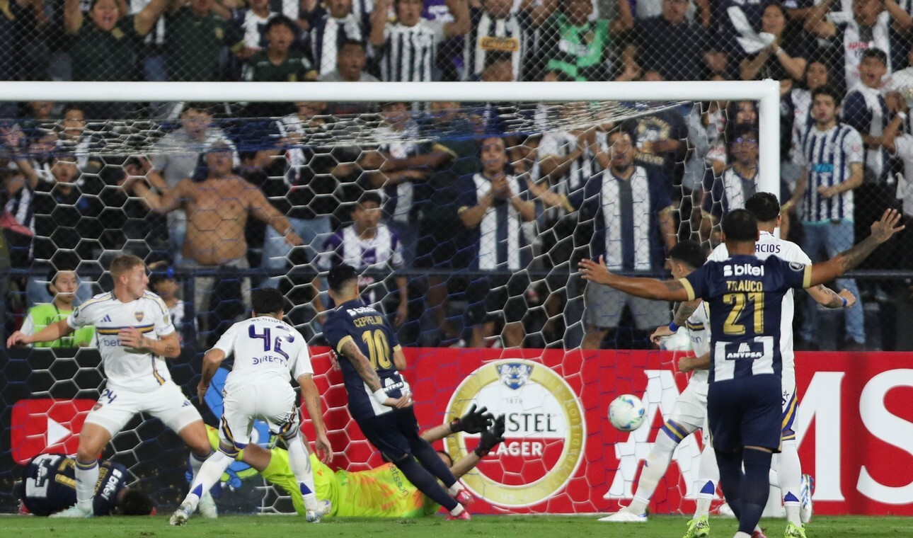 Boca perdió, jugó mal, pero Alianza le hizo precio y la serie está abierta
