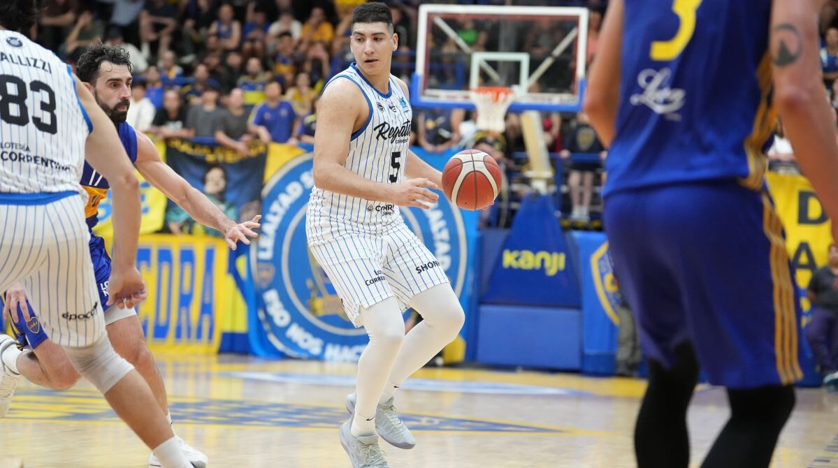 Gran triunfo de Regatas en La Boca. Platense ganó en Junín