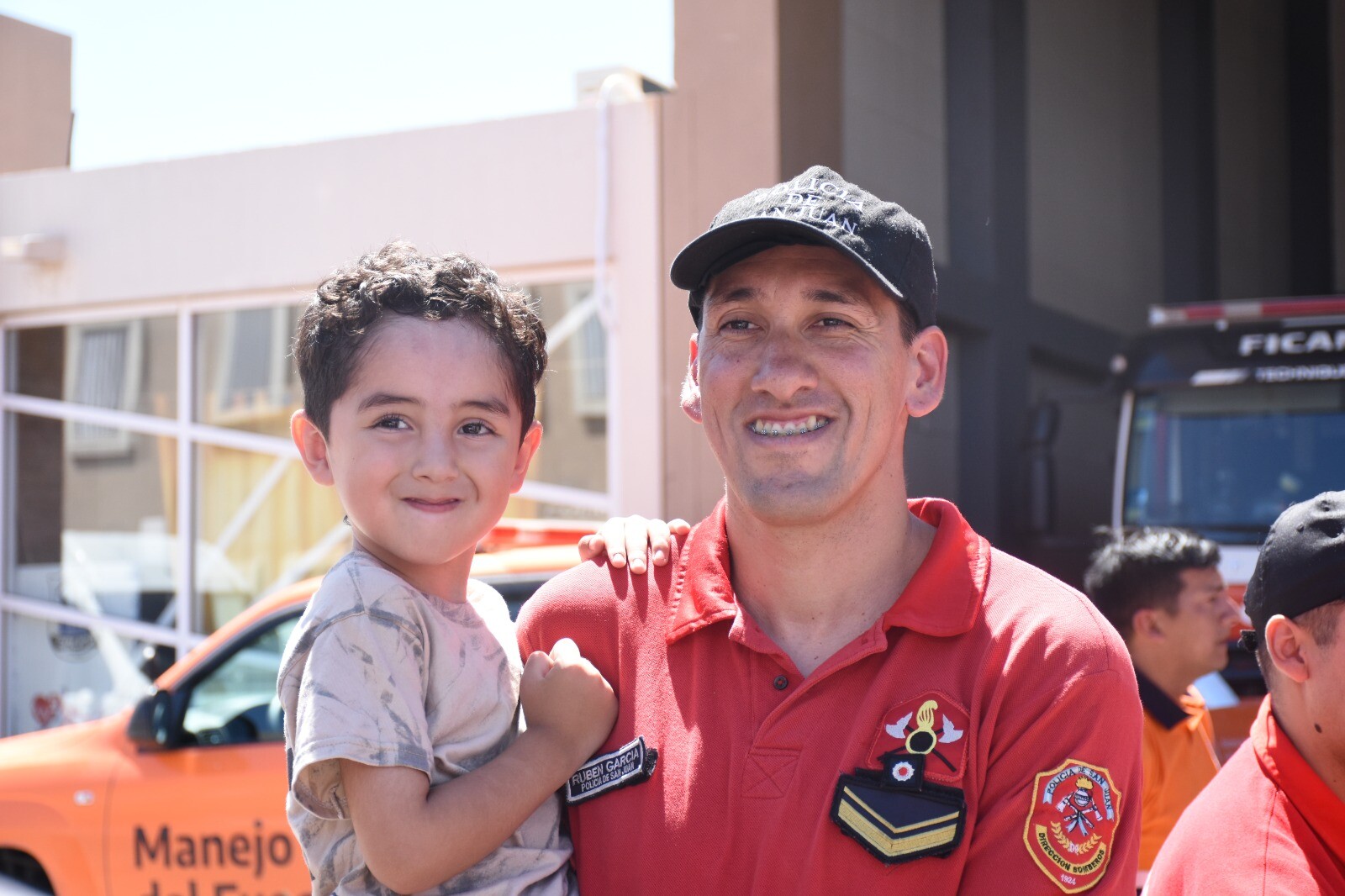 bomberos-bolson-3.jpg bomberos-bolson-3.jpg