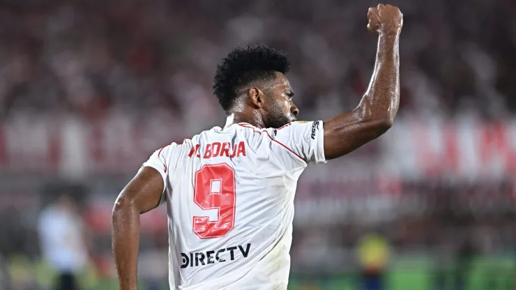 River Plate superó a Lanús en el Monumental