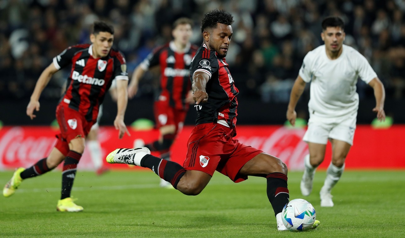 Empate: el resultado, lo único rescatable de River en la noche de Asunción