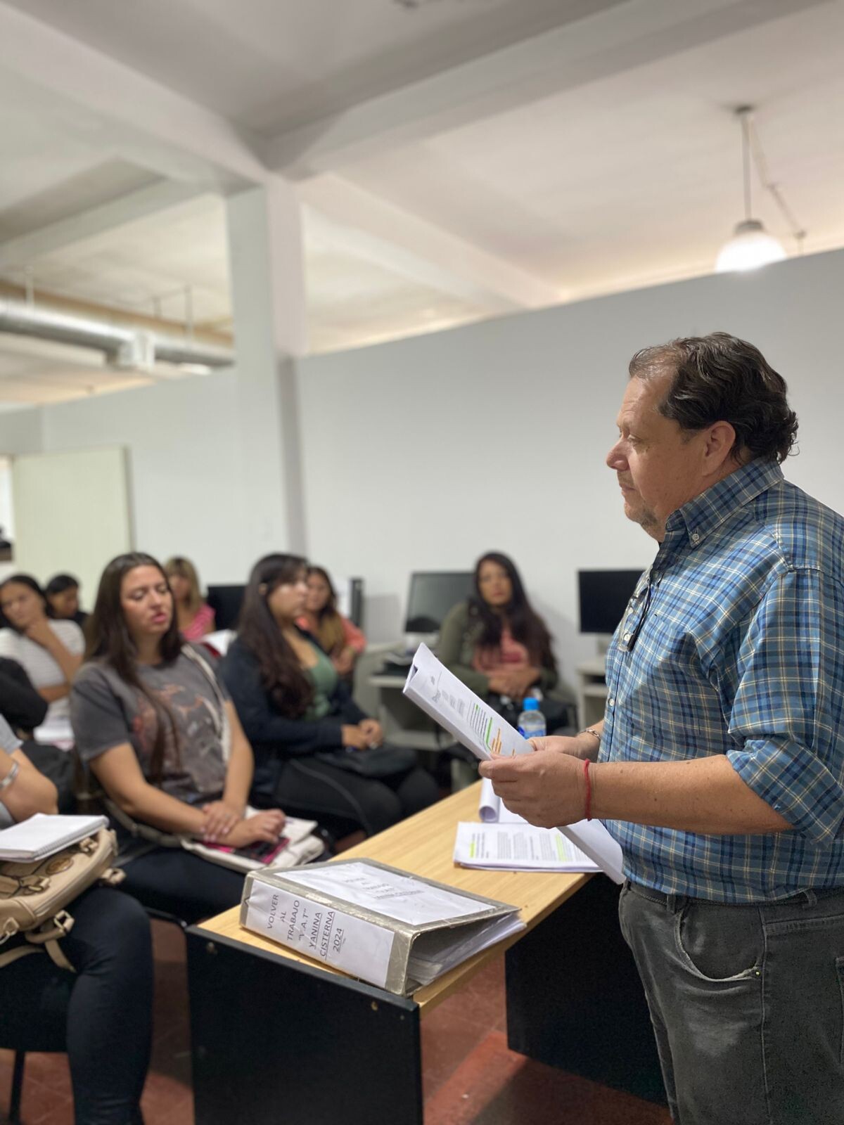 Rivadavia Ciudad comenzó a dictar el Taller de Orientación en Búsqueda de Empleo