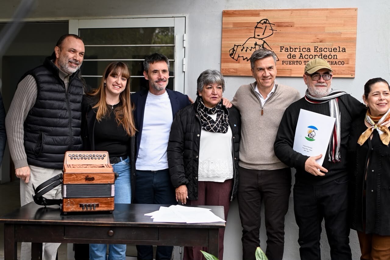 CHACO CONSOLIDA UN PROYECTO CULTURAL ÚNICO CON LA PRIMERA FÁBRICA-ESCUELA DE ACORDEONES