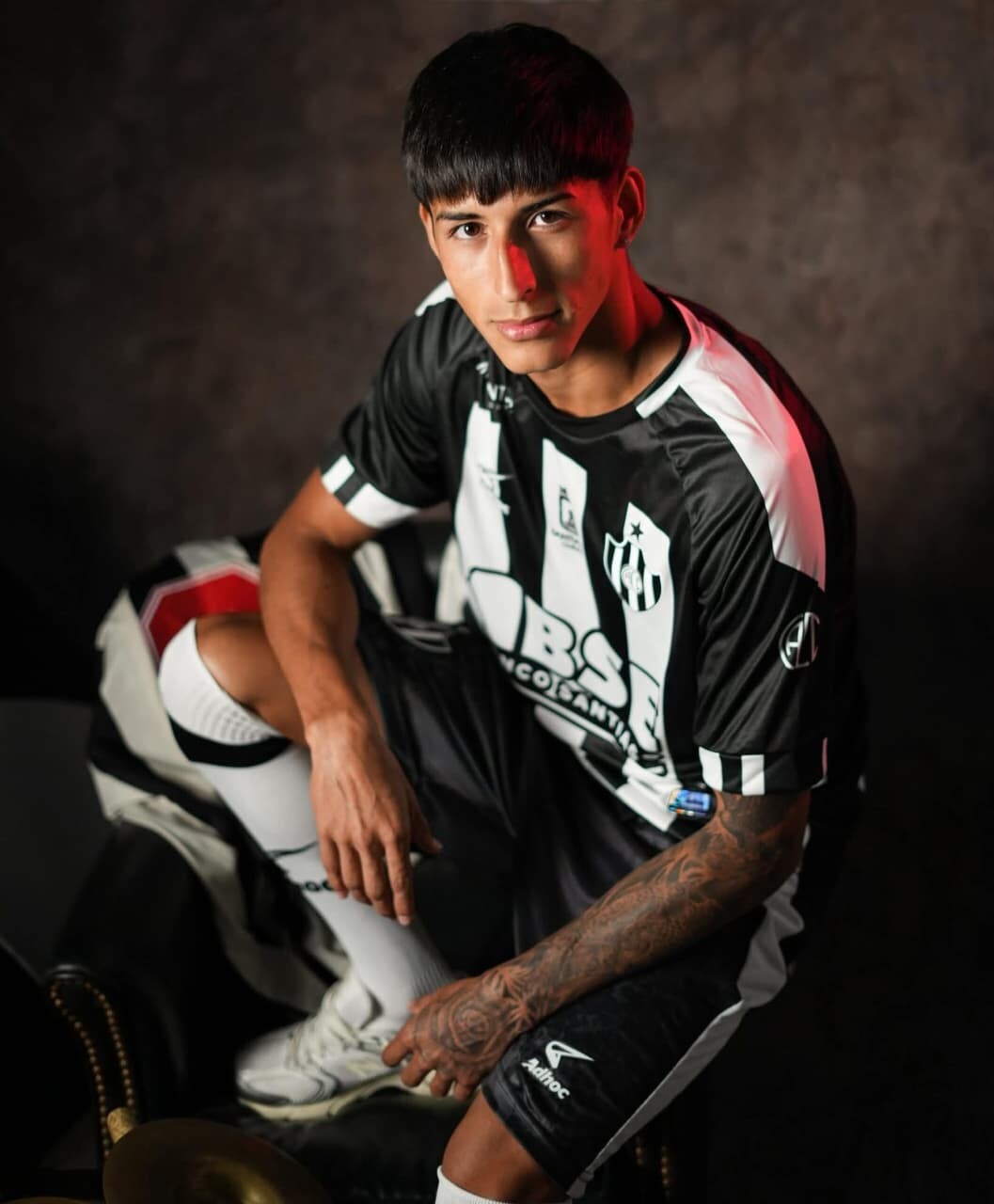 CENTRAL CORDOBA PRESENTO SU NUEVA CAMISETA