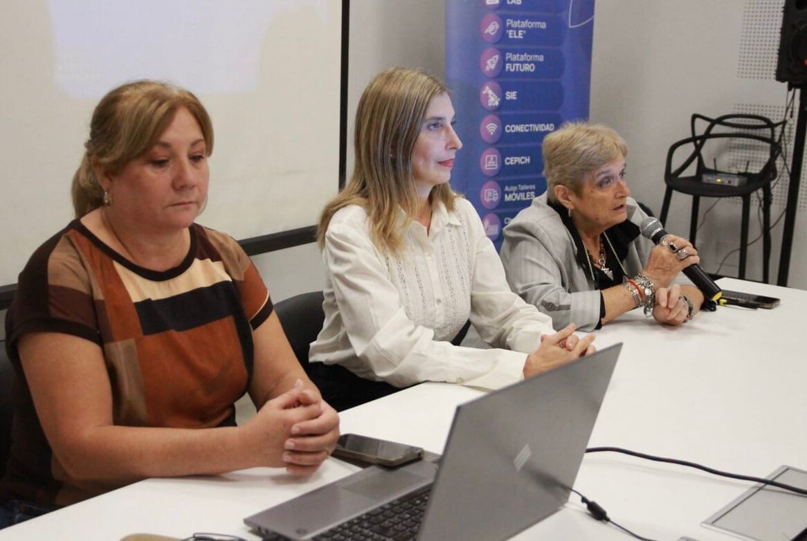 EDUCACIÓN CAPACITÓ A MÁS DE 550 BIBLIOTECARIOS EN EL SISTEMA DE CARGA ESTADÍSTICA PROVINCIAL