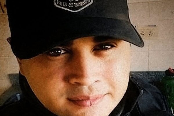 Conmoción en Corrientes: un policía se quitó la vida y dejó cartas denunciando asfixia económica y maltrato laboral