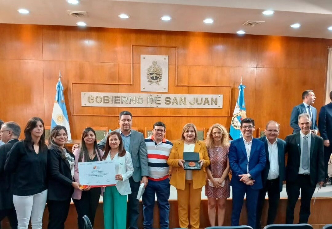 La municipalidad de San Martín  recibido la mención de bronce por el premio Provincial de Calidad