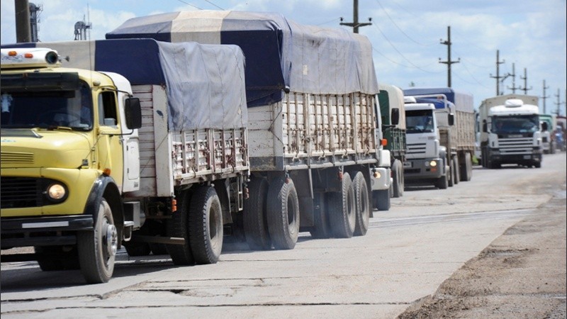 Camioneros santafesinos ya no deberán hacer el nuevo carnet nacional