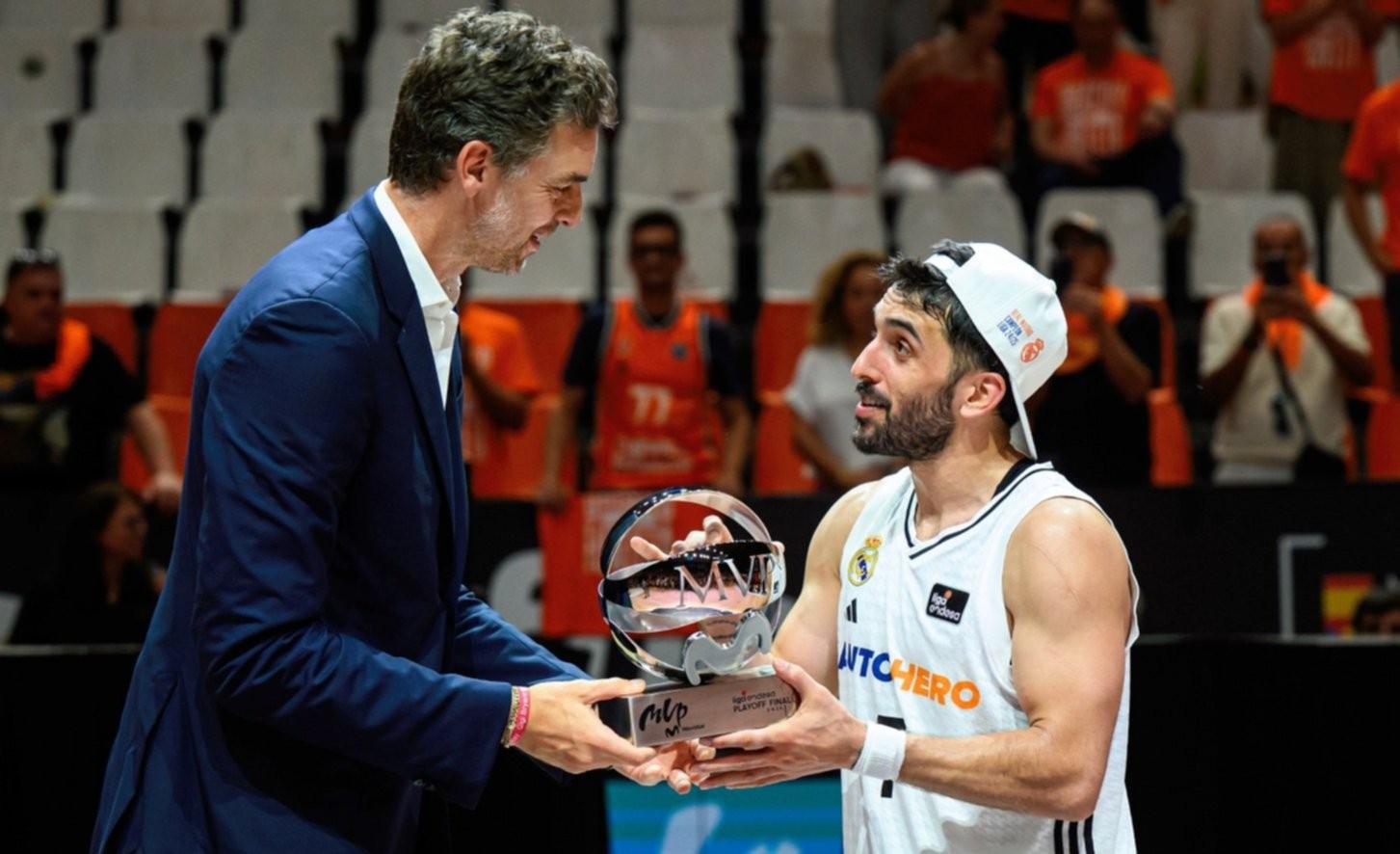 Campazzo Campeón y MVP con el Madrid. Ganó Regatas y se puso 1-2