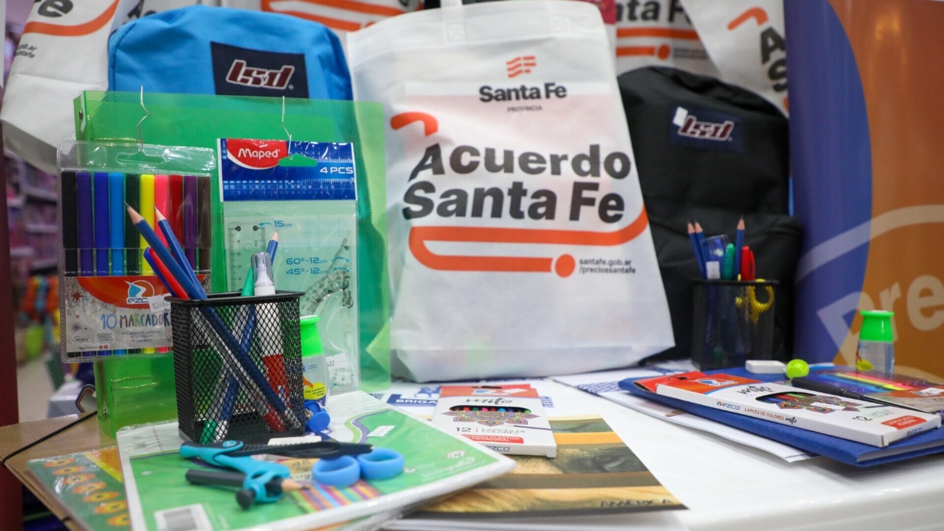 Acuerdo Santa Fe: Se presentó la canasta escolar a $ 25.000, mismo valor que el año pasado