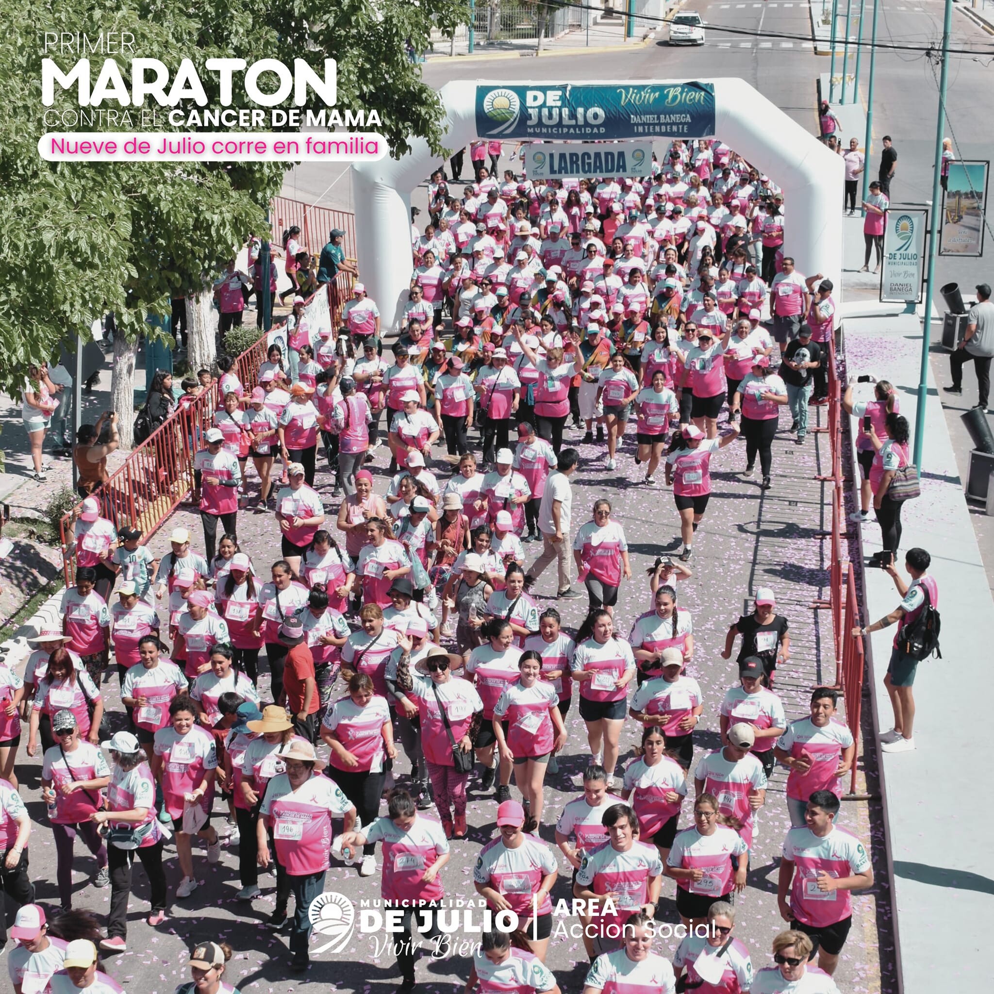 En el “Primer Maratón contra el cáncer de mama, Nueve de Julio corre en Familia”, particparon más de 2.500 personas  de los distintos distritos del departamento y el resto de la provincia que se unieron para correr y caminar por una causa noble.