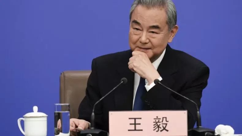 CHINA EXIGIÓ A ESTADOS UNIDOS E IRÁN REABRIR EL ESTRECHO DE ORMUZ