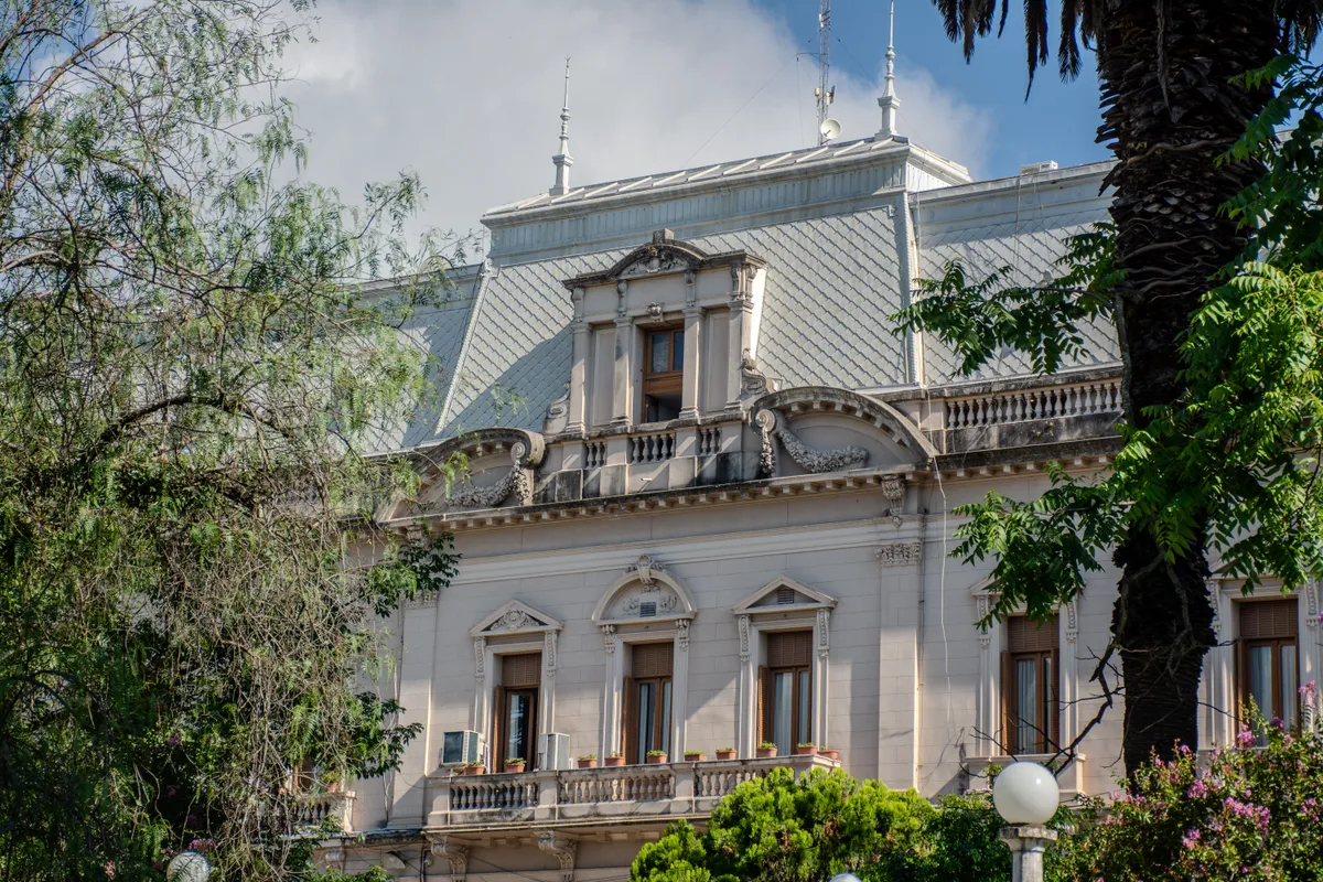 El Gobierno de Jujuy gestionó un plan de reestructuración de deudas para empleados públicos