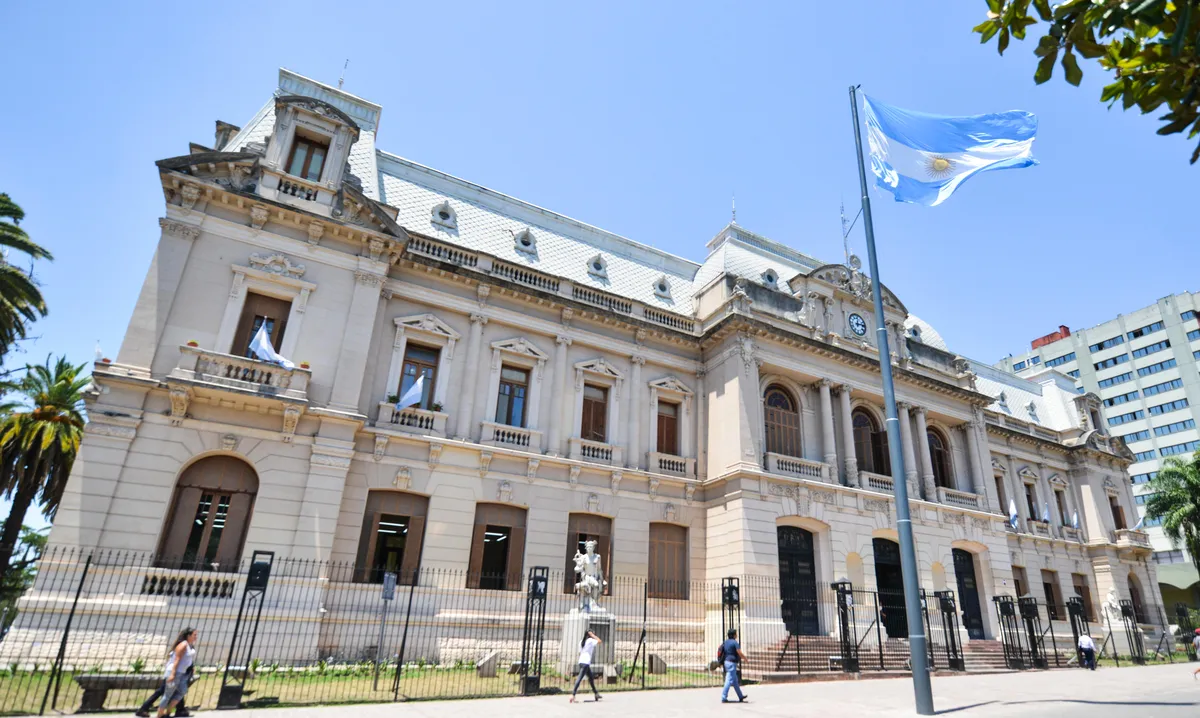 Este viernes 17 de abril se acredita el bono por el Día del Trabajador en Jujuy