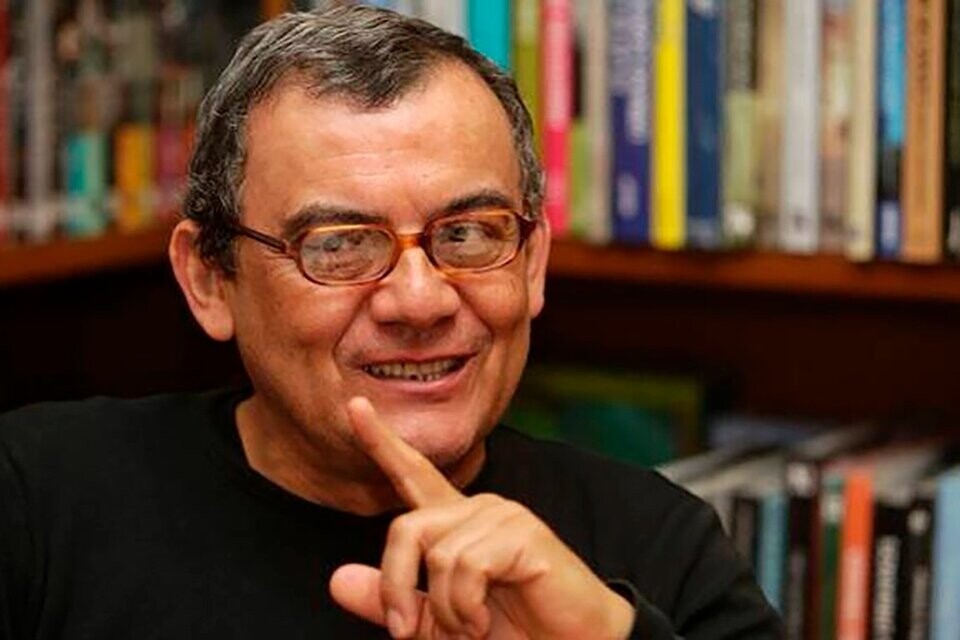 Ensayos y Cuadernos: lo nuevo del salvadoreño Horacio Castellano Moya