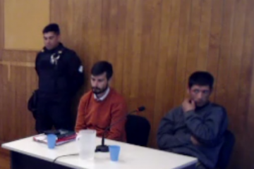 cdaf7d2e01fac1c5d6b805bccd9c4bed-angulo_preliminar.png SOY DE TRELEW YO ME LA BANCO