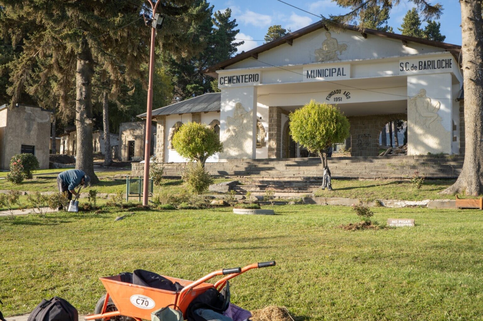 cementerio1-1536×1023