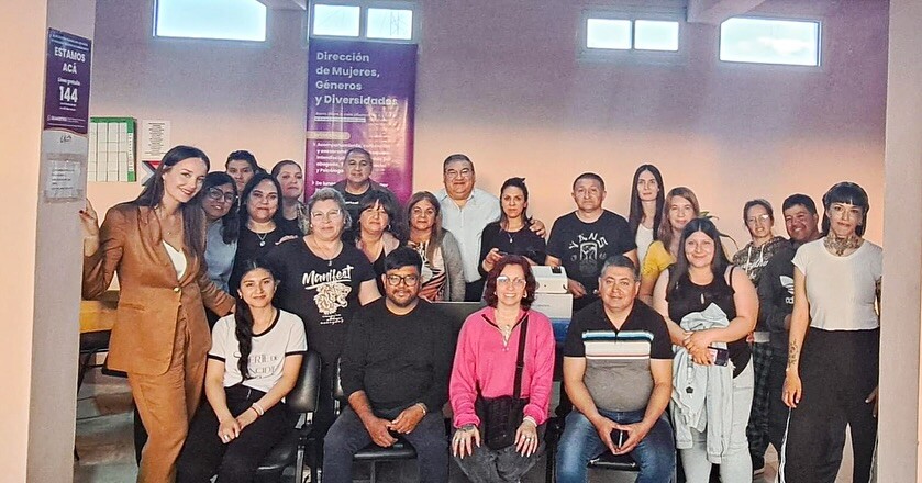 Con gran convocatoria se realizó la charla abierta sobre la importancia de la salud mental y la prevención del suicidio organizada por el municipio de Ullum.