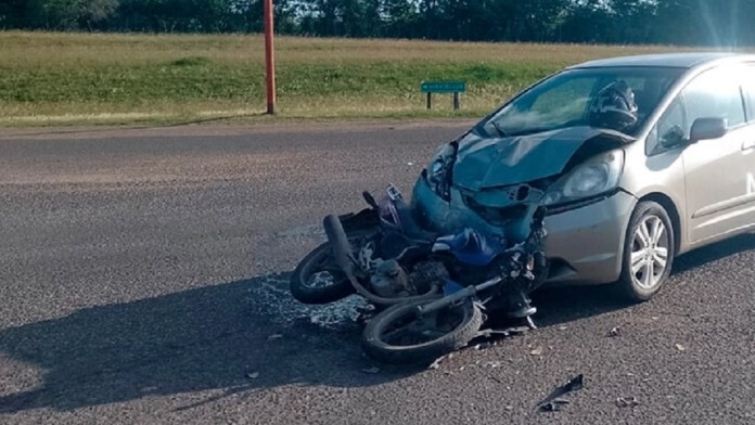 choque-auto-moto-colon.jpg