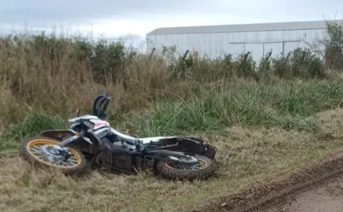Internan de urgencia a un motociclista herido en un choque