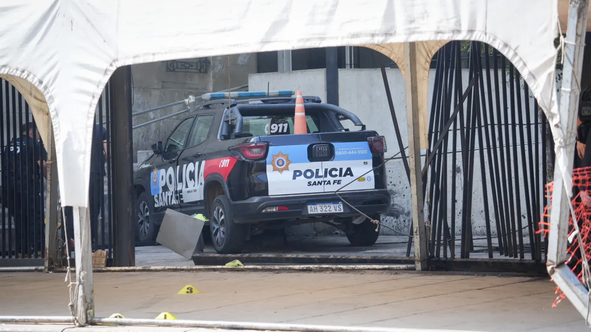 Accidente en el Cullen: el policía quedó internado por una contusión pulmonar