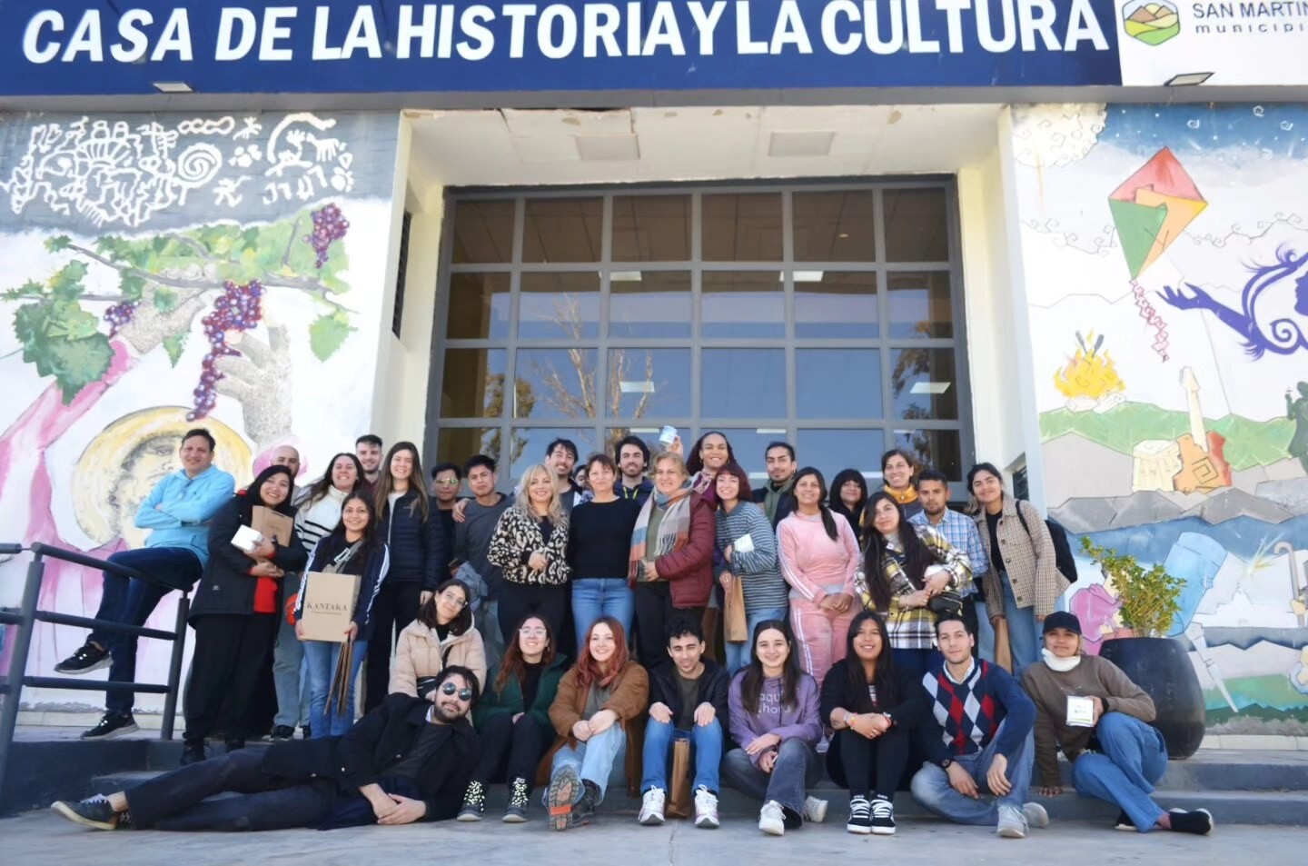 Con grandes expectativas por todo lo que se ha trabajado durane dias junto al equipo de la Facultad de Arquitectura, Urbanismo y Diseño de la UBA, se concluyo la primera etapa de la experiencia académica de Ciudades para Armar.