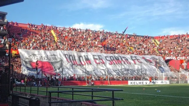 Reunión clave para la organización del partido entre Colón y Almirante Brown