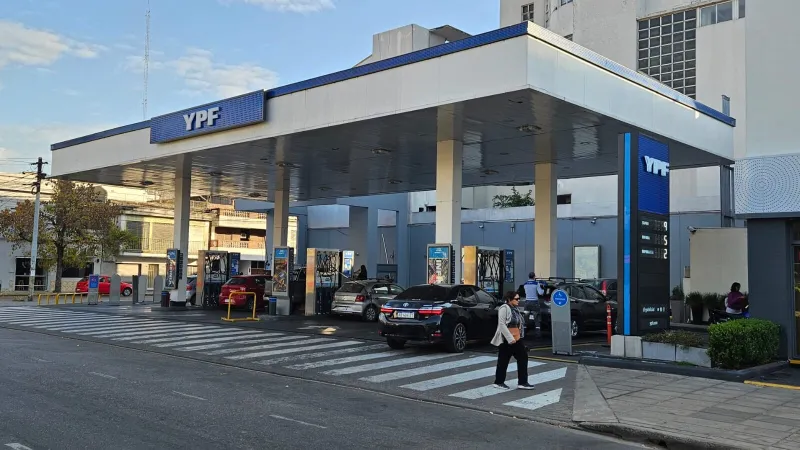 Nuevo aumento de combustibles: la nafta súper ya supera los $2.000 en Santa Fe