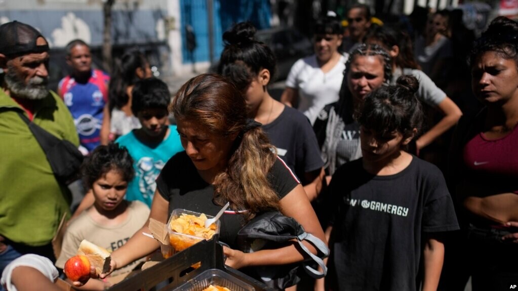 come.jpg La Iglesia alertó por la crisis social: «Se incrementa el número de personas que piden ayuda»