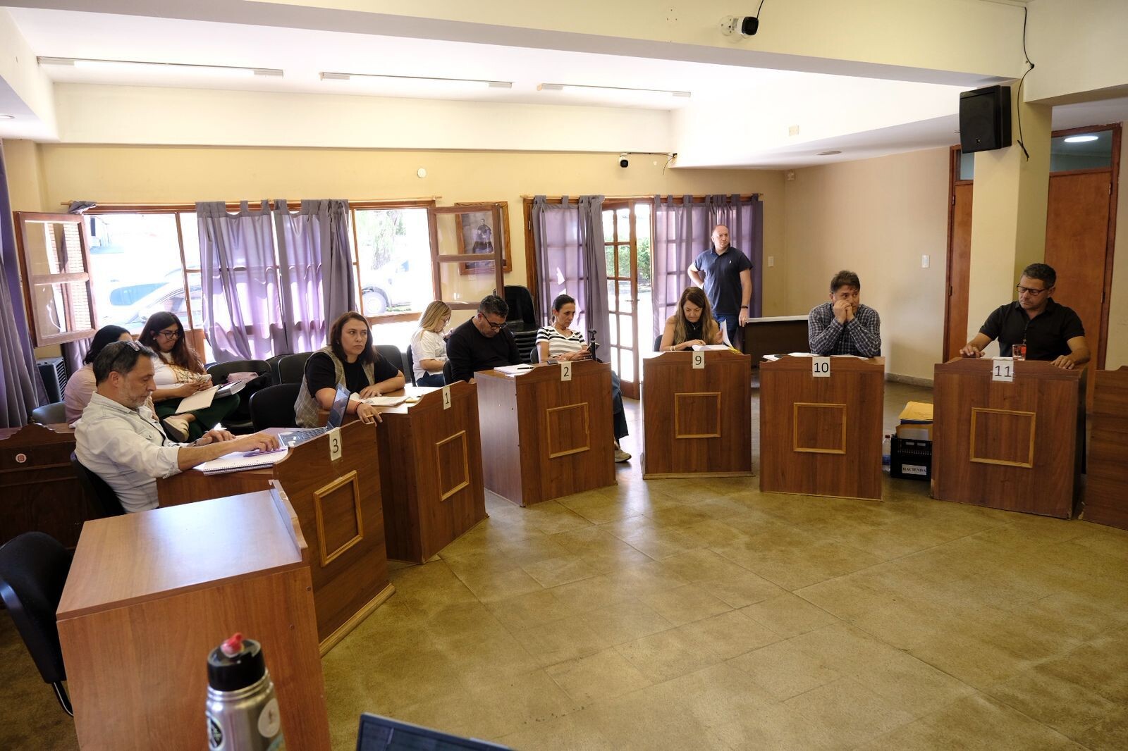 Con la misma falsa moral de Milei, el bloque PRO-LLA de Gesell bloqueó el presupuesto y chicaneó: «para que aprendan»