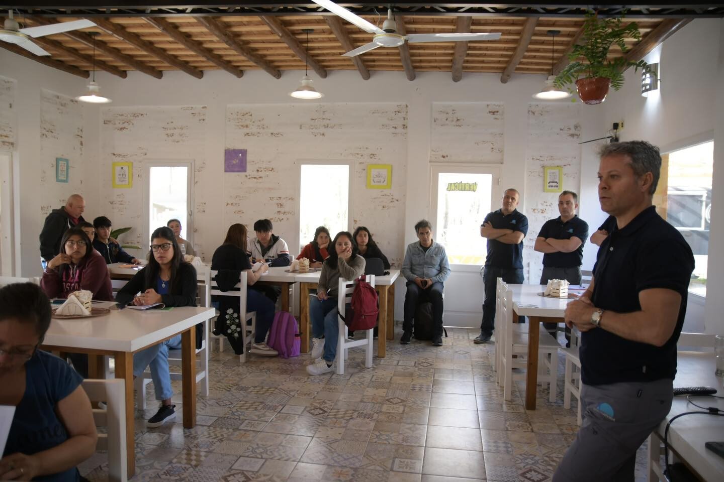 El municipio de Iglesia dio inicio al curso de formación Básica de Conducción con la participación de 30 alumnos