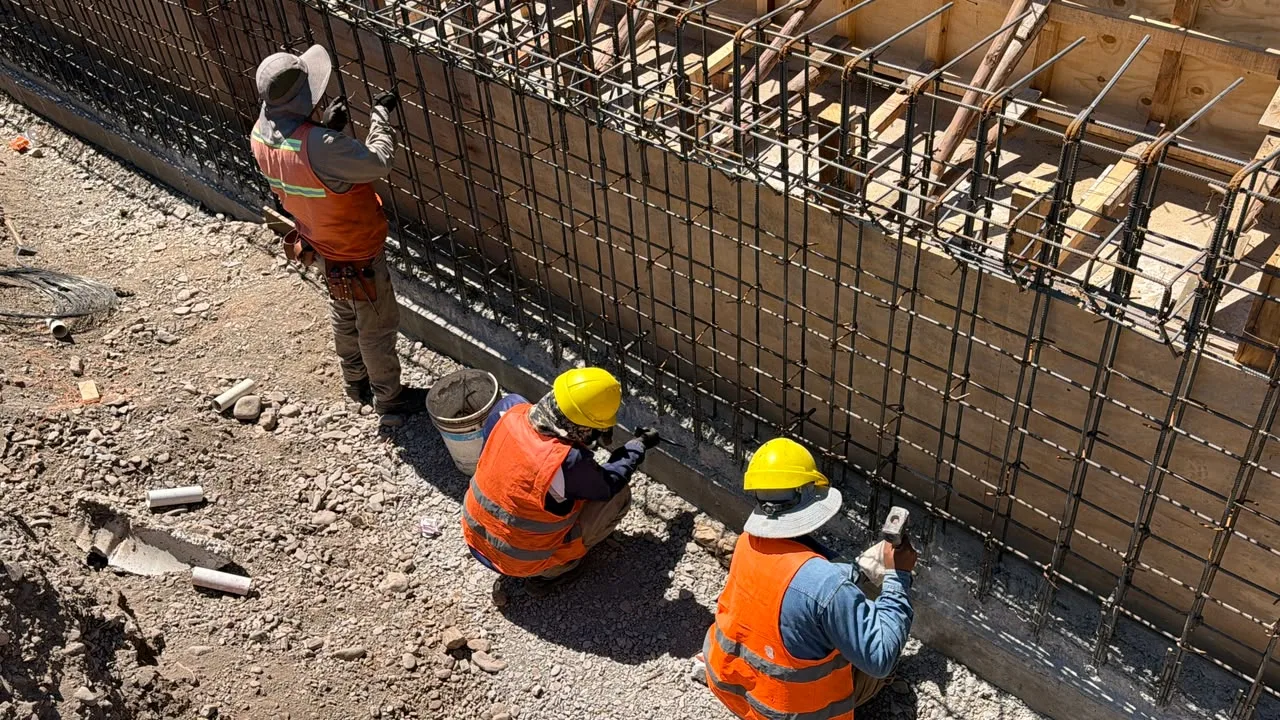 construccion-del-puente-3.webp construccion-del-puente-3.webp