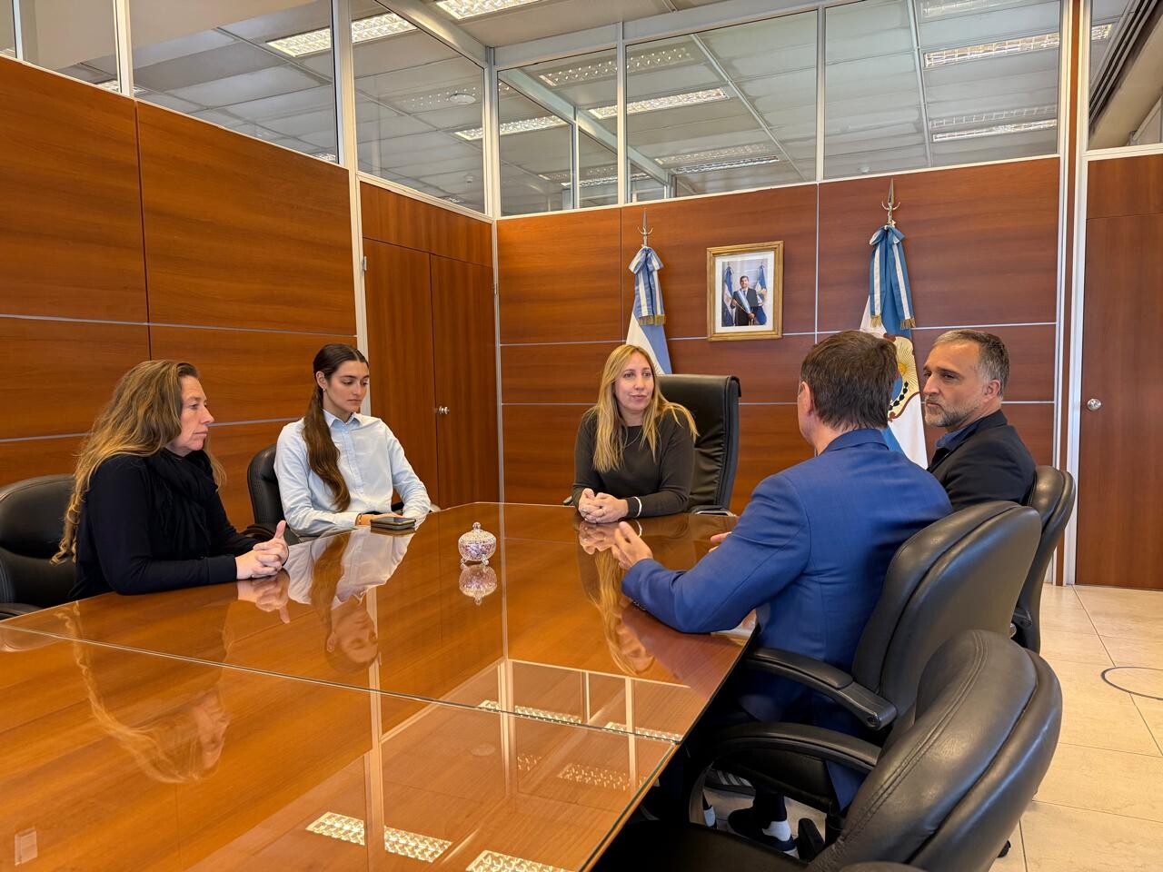San Juan consolida vínculos institucionales para promover el diálogo y la gestión de acuerdos