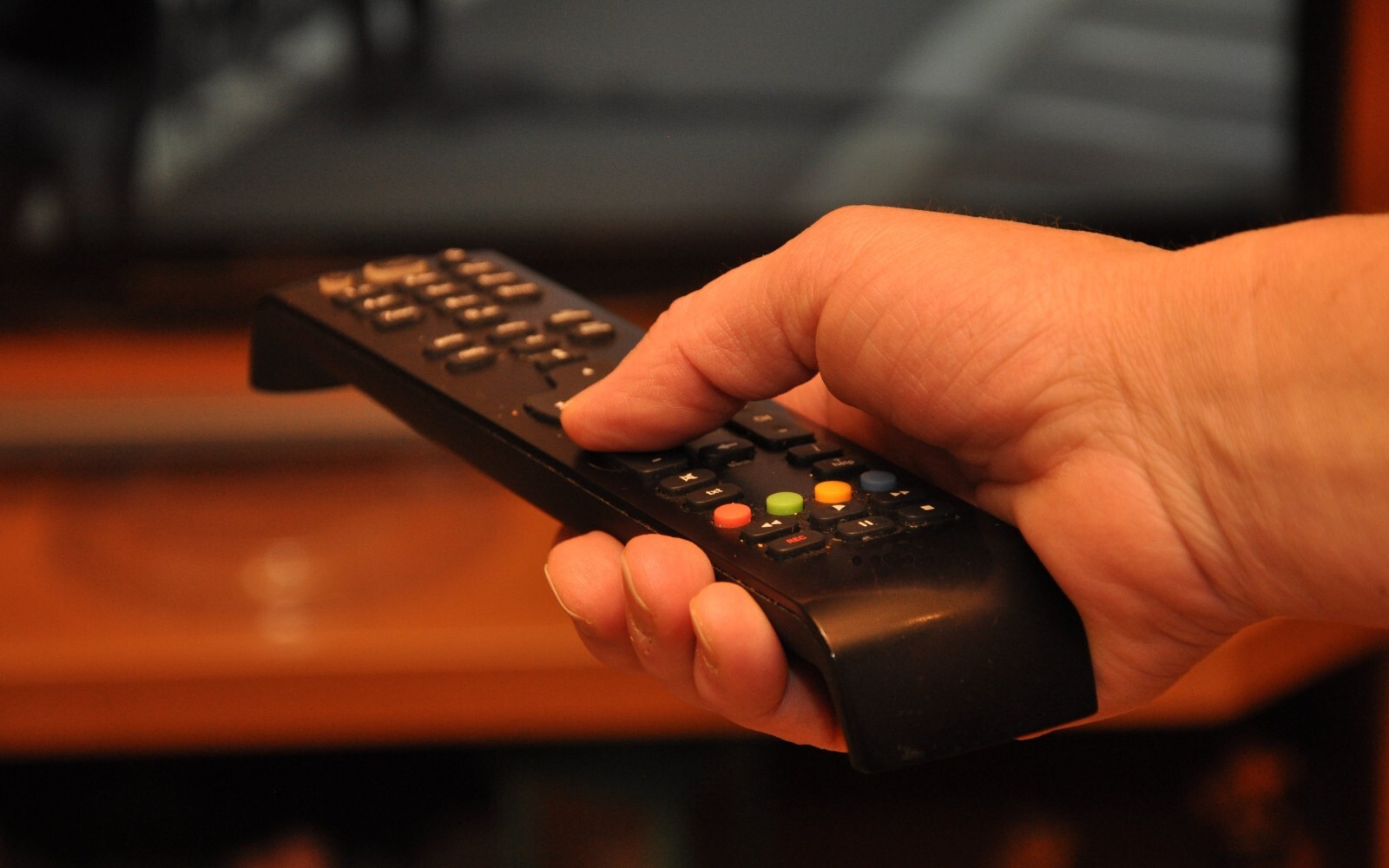 control tv.jpg