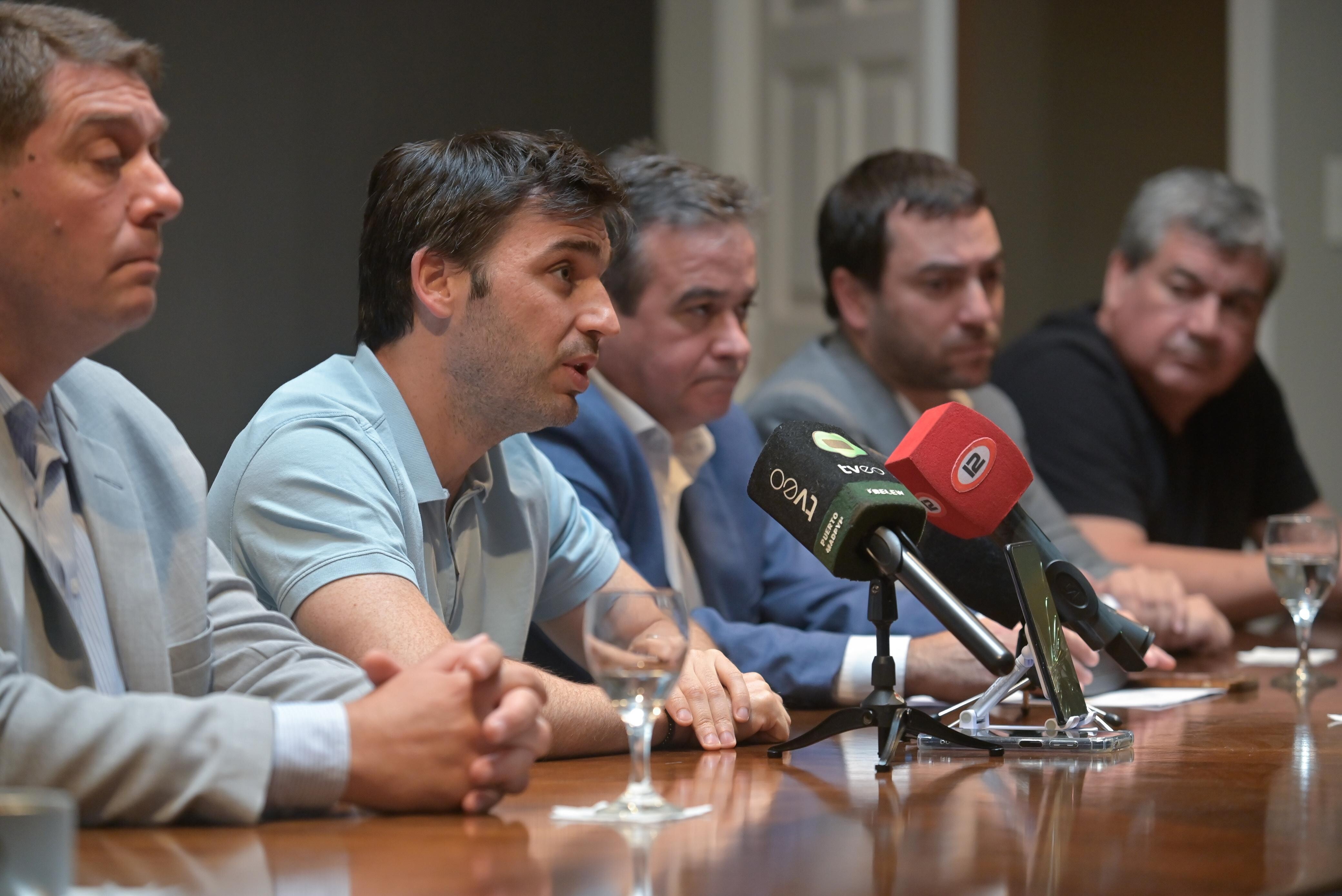 cooperativa1.jpg Torres anunció la intervención de la Cooperativa de Rawson y advirtió que «habrá consecuencias civiles y penales»
