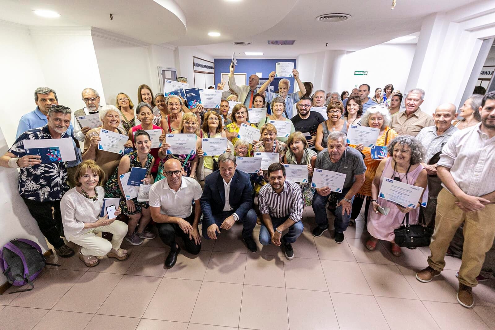 cursos2.jpg cursos2.jpg