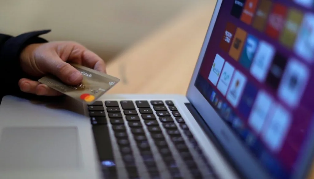 cyber-monday-2-1024x585.webp