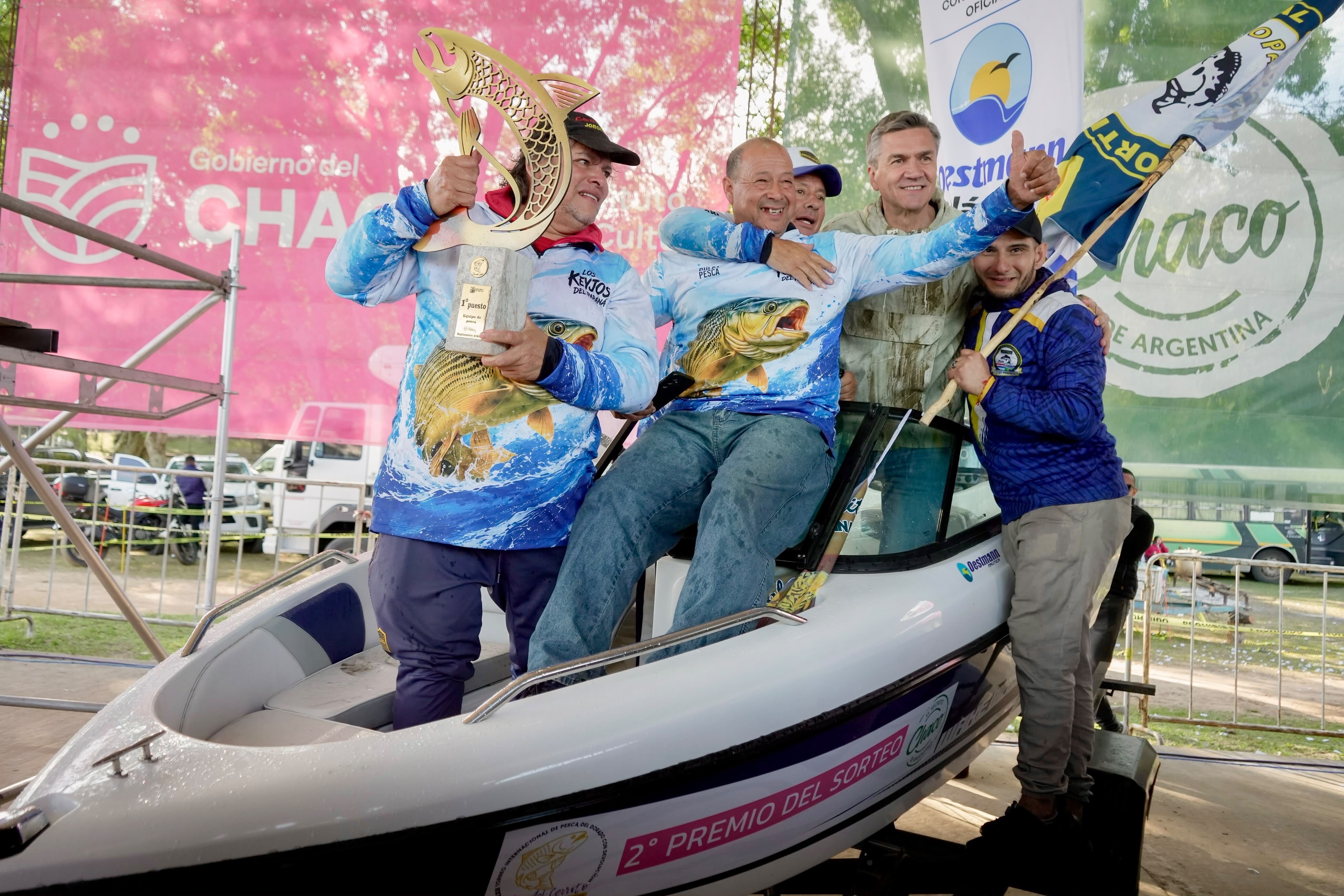 MULTITUDINARIA Y EXITOSA: LA XXII PESCA DEL DORADO REUNIÓ A LAS FAMILIAS, EMPRENDEDORES Y CERCA DE 200 EMBARCACIONES