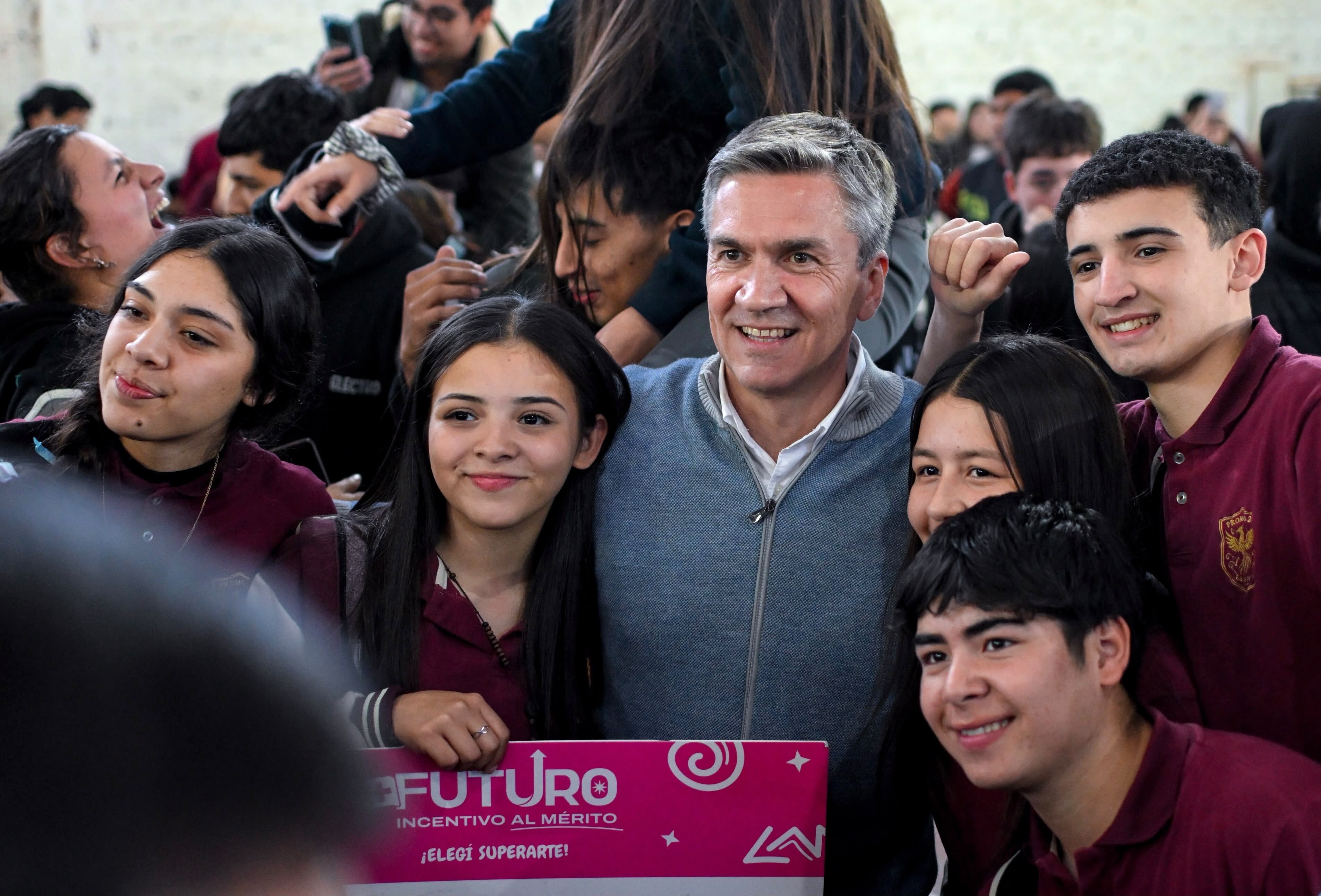 ZDERO LLEVÓ +FUTURO A GENERAL SAN MARTÍN: “QUEREMOS QUE SE ANIMEN A SOÑAR EN GRANDE”