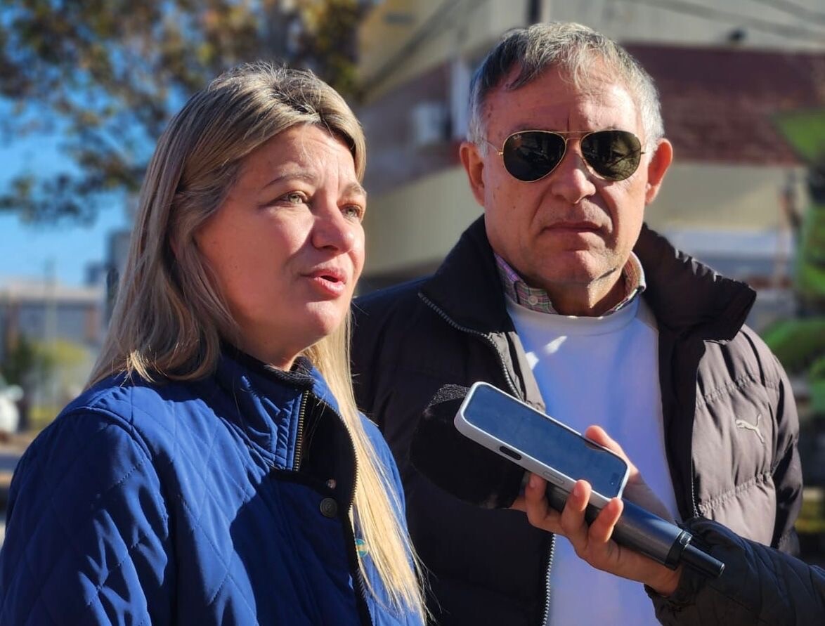 VILLA ALTABE: SE EJECUTAN 20 CUADRAS DE PAVIMENTO CON OBRAS DE DESAGÜES E ILUMINACIÓN