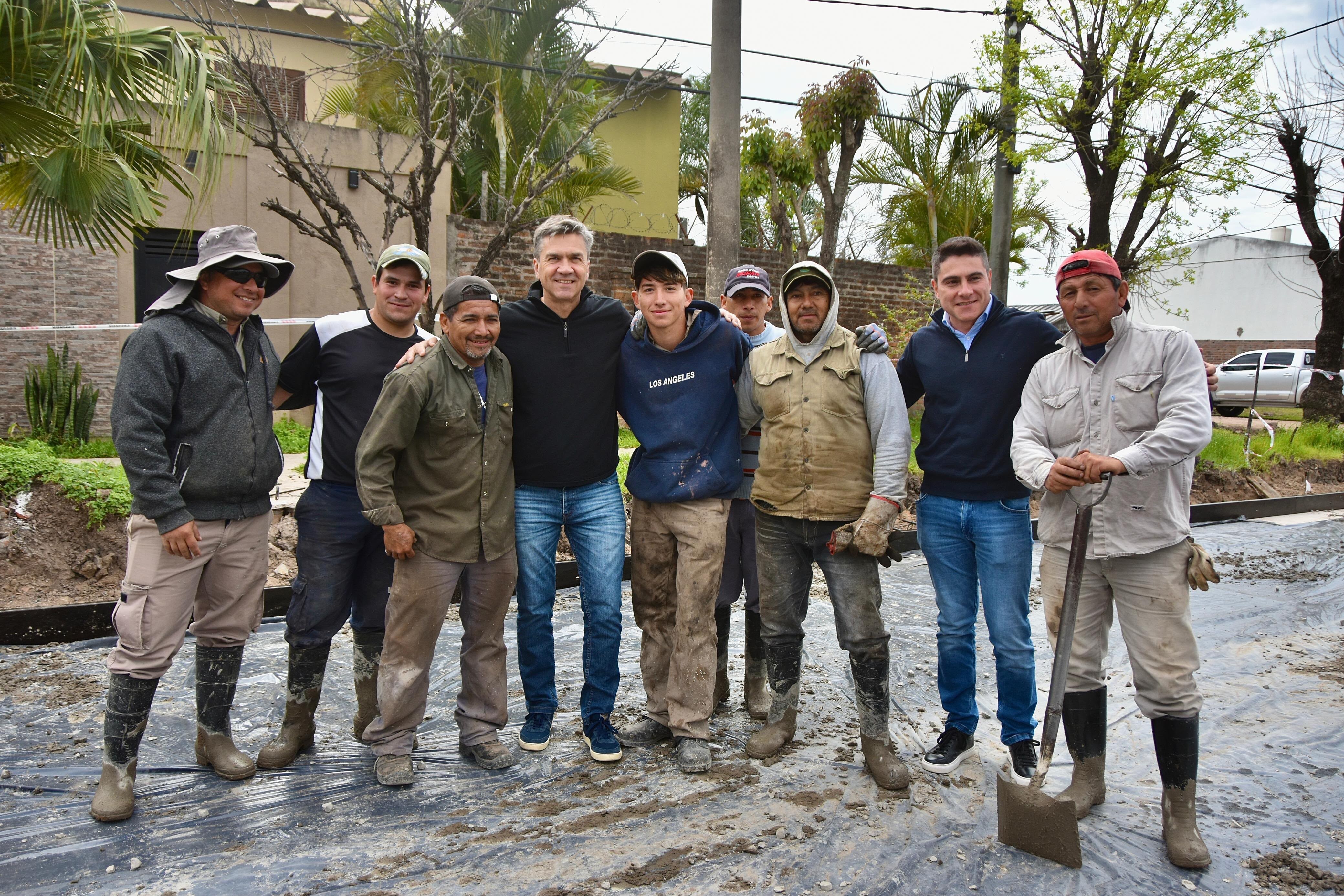VILLA ELISA SE TRANSFORMA: AVANZA EL PAVIMENTO Y MEJORA LA CONECTIVIDAD