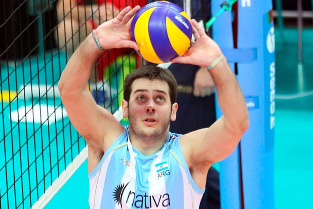 Luciano De Cecco anunció su regreso al seleccionado nacional