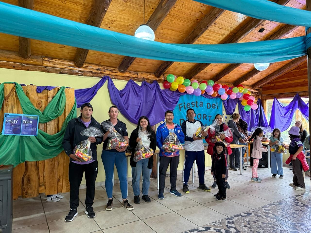 Se premiaron atletas de las escuelitas deportivas de El Hoyo.