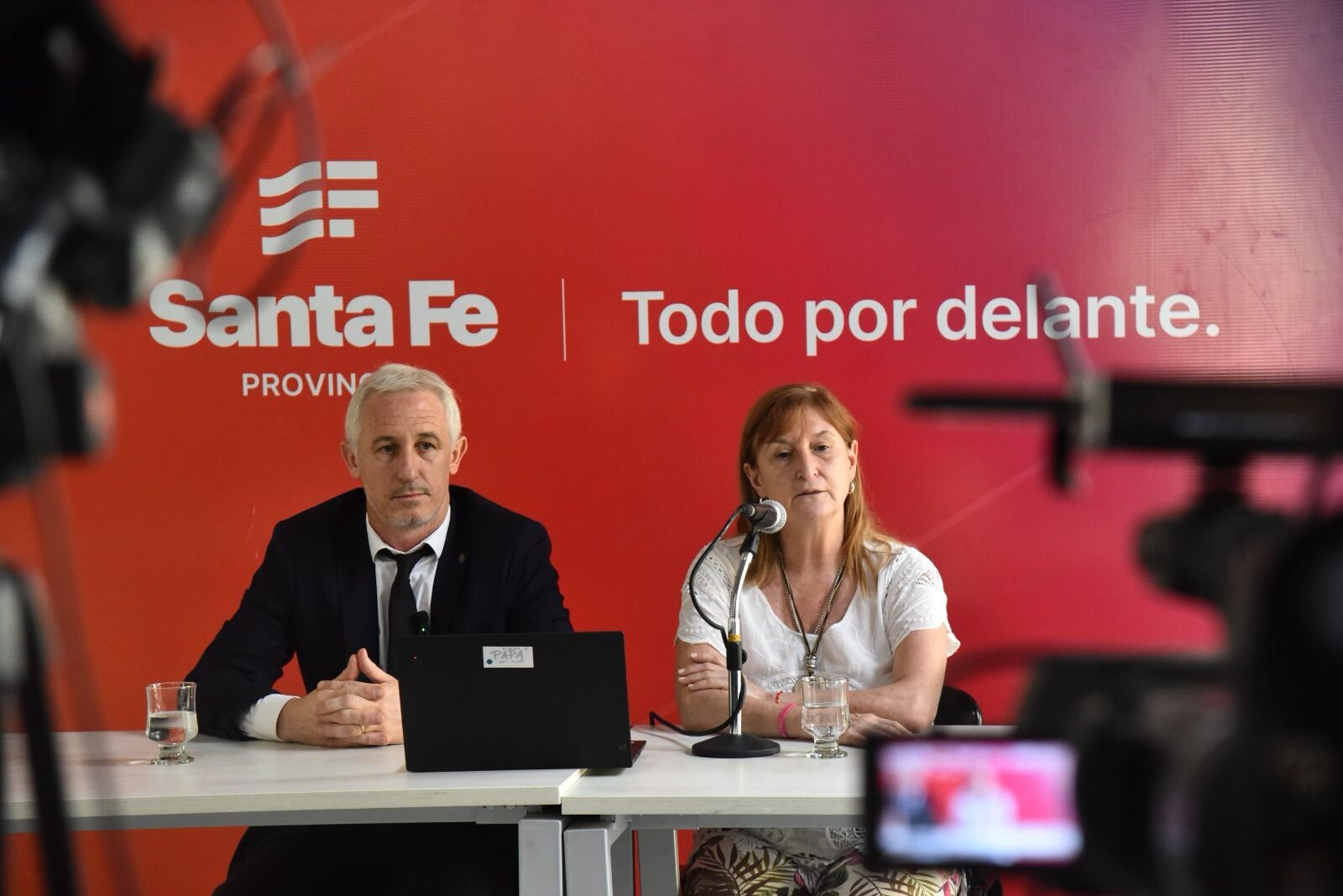 Objetivo Dengue: la tercera etapa de vacunación amplía la cobertura del personal de salud, penitenciario, policial y bomberos