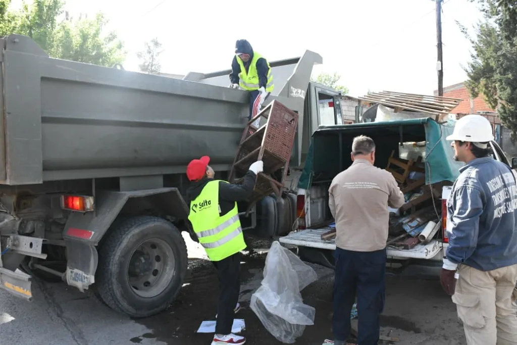En Santa Lucía habrá un mega operativo de descacharrado y vacunación antirrábica