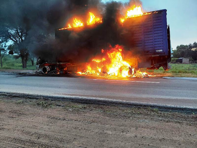 descarga (1).jpg Ibarreta: Un motociclista sufrió graves quemaduras tras un siniestro vial con un camión