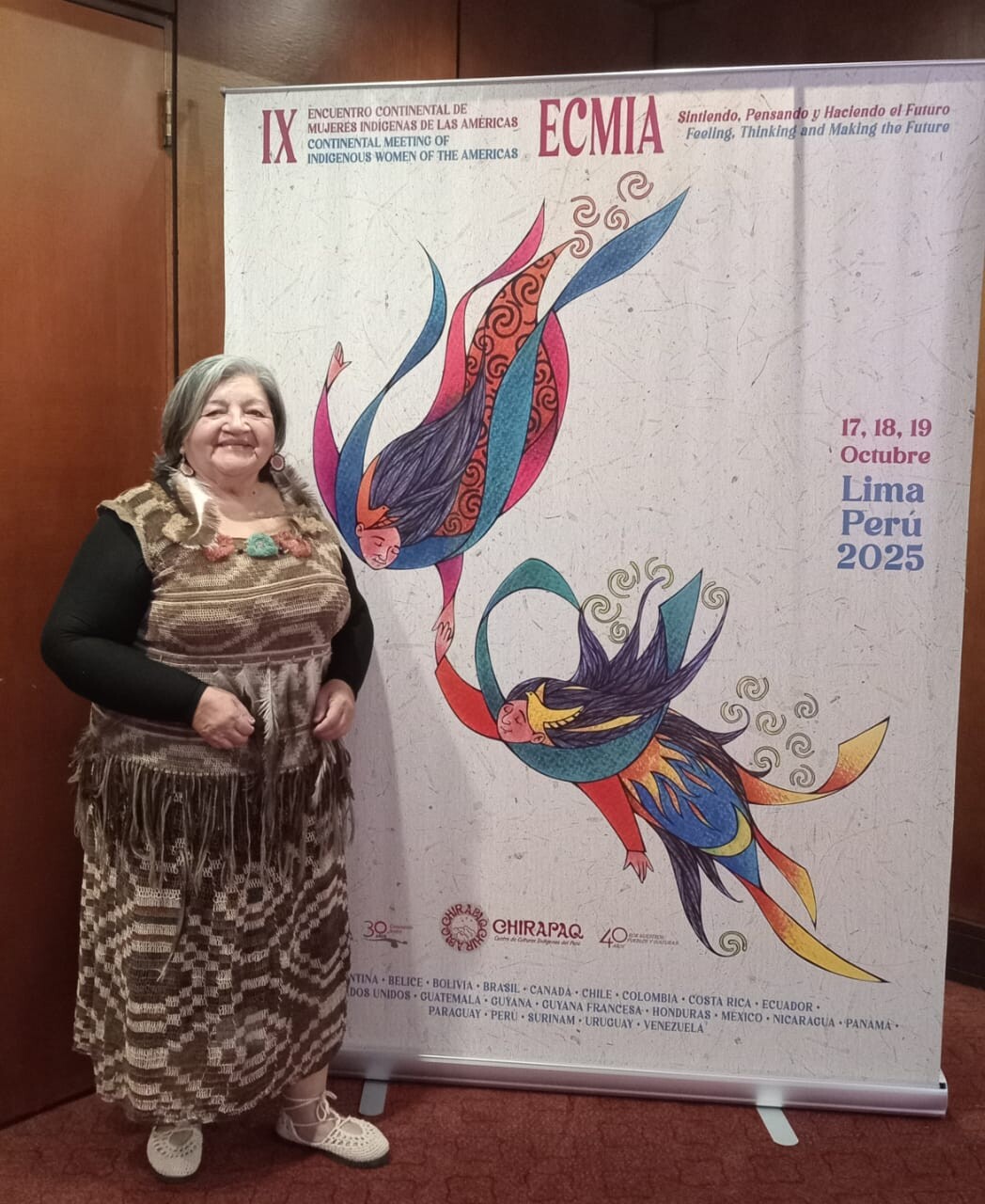 descarga (1).jpg Ema Cuañeri llevó su canto a encuentro indígena en Lima