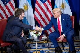 descarga (3).jpg Milei, antes de su encuentro con Trump: “Estados Unidos nos apoya para frenar la vocación destructiva del kirchnerismo”